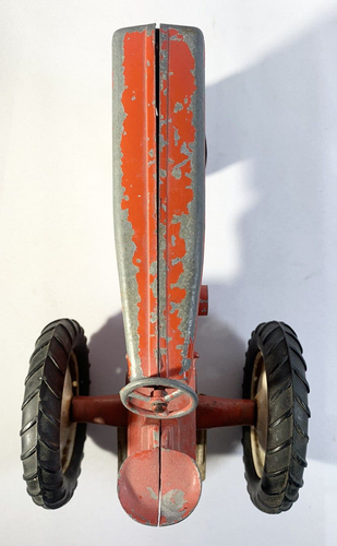 Vintage Tru-Scale Farm Tractor 1/16 - Picture 10 of 11