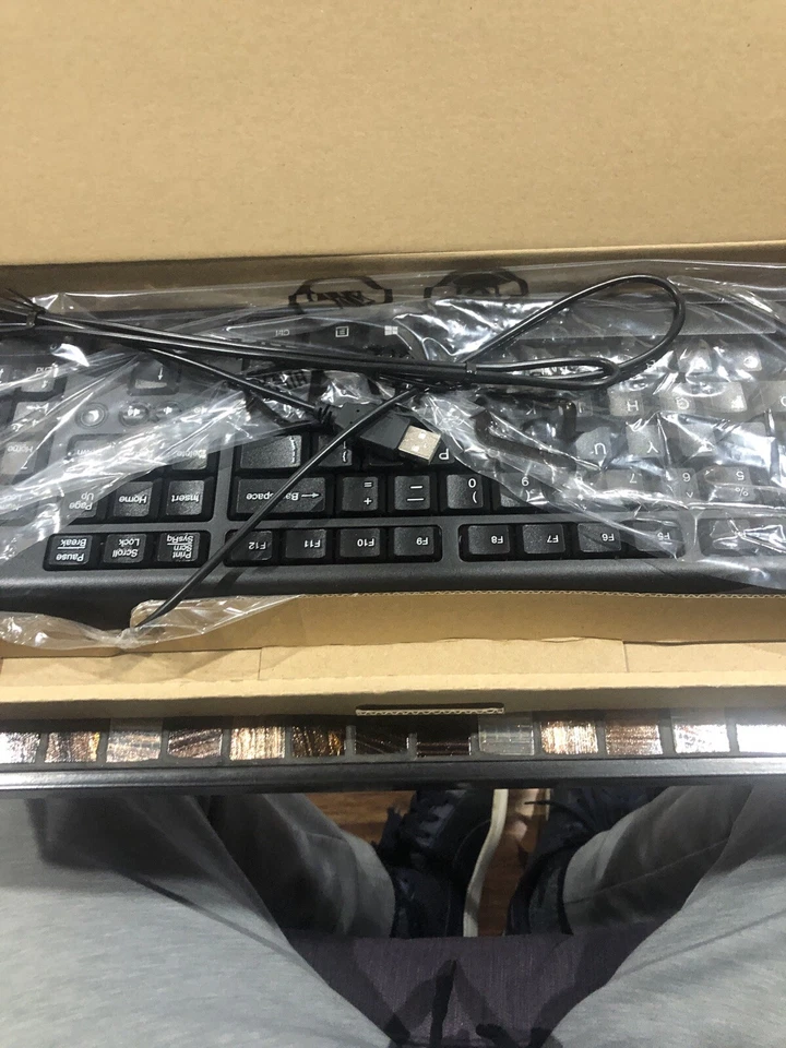 HP Stream 200-010 8GB RAM 128GB SSD Free Shipping - Image 4 of 4