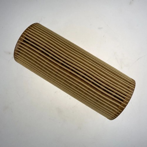 Original Audi Seat Skoda VW oil filter 074115562 for 1.9 TDI and SDI - Picture 3 of 5