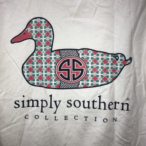 simply southern M duck decoy tee shirt no tags