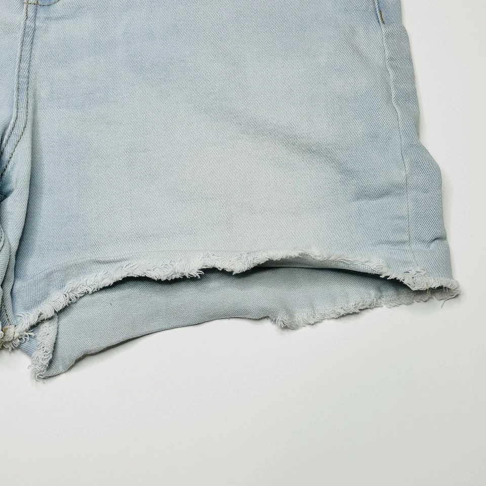 Lauren Conrad Women’s Jean Shorts Sz 16 Light Wash Blue High Rise Cut-Off - Image 4 of 4
