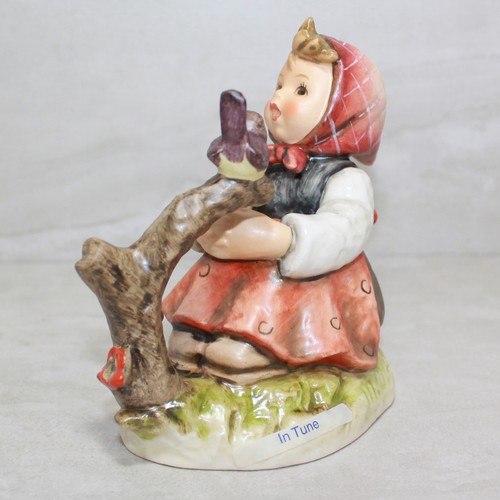 Figura Hummel: 414, en sintonía - como nueva con caja - Imagen 3 de 5