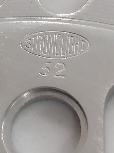 Vintage Stronglight 32T Chainring - NOS - Picture 2 of 5