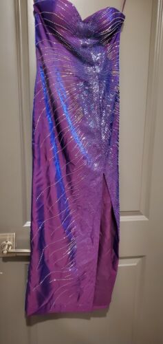 Landa Purple Beaded Long Gown 2 - Picture 1 of 9