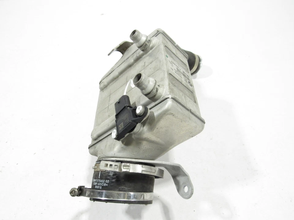 BMW X6 F16 2019 14-19 4,4 L motor izquierdo turbo intercooler enfriador de admisión | Foto 4 de 4