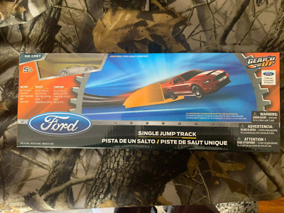 Gear'd Up  Licensed Ford Product  Single Jump Track  2004 Ford Shelby Cobra