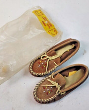 Vintage Brown Minnehaha Leather Mocassins - Kid's Size 13