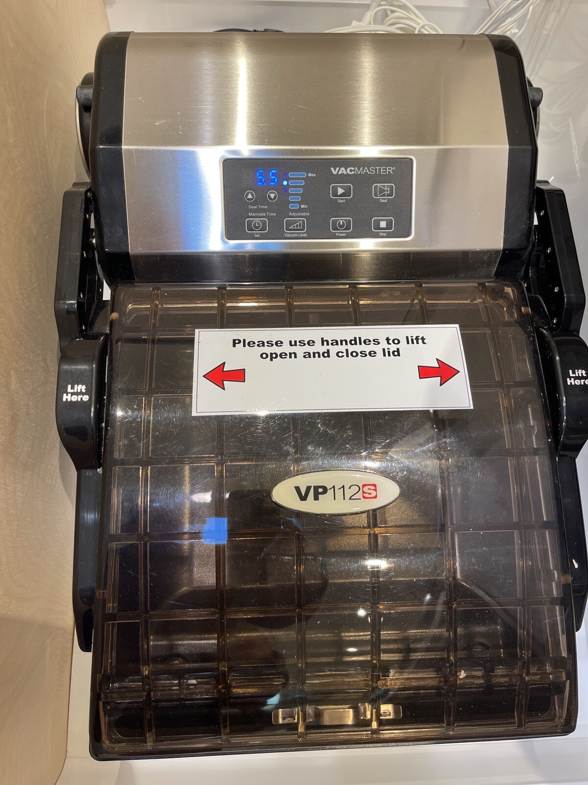 VacMaster VP112s Chamber Vacuum Sealer plus 3mil Chamber Pouch bundle