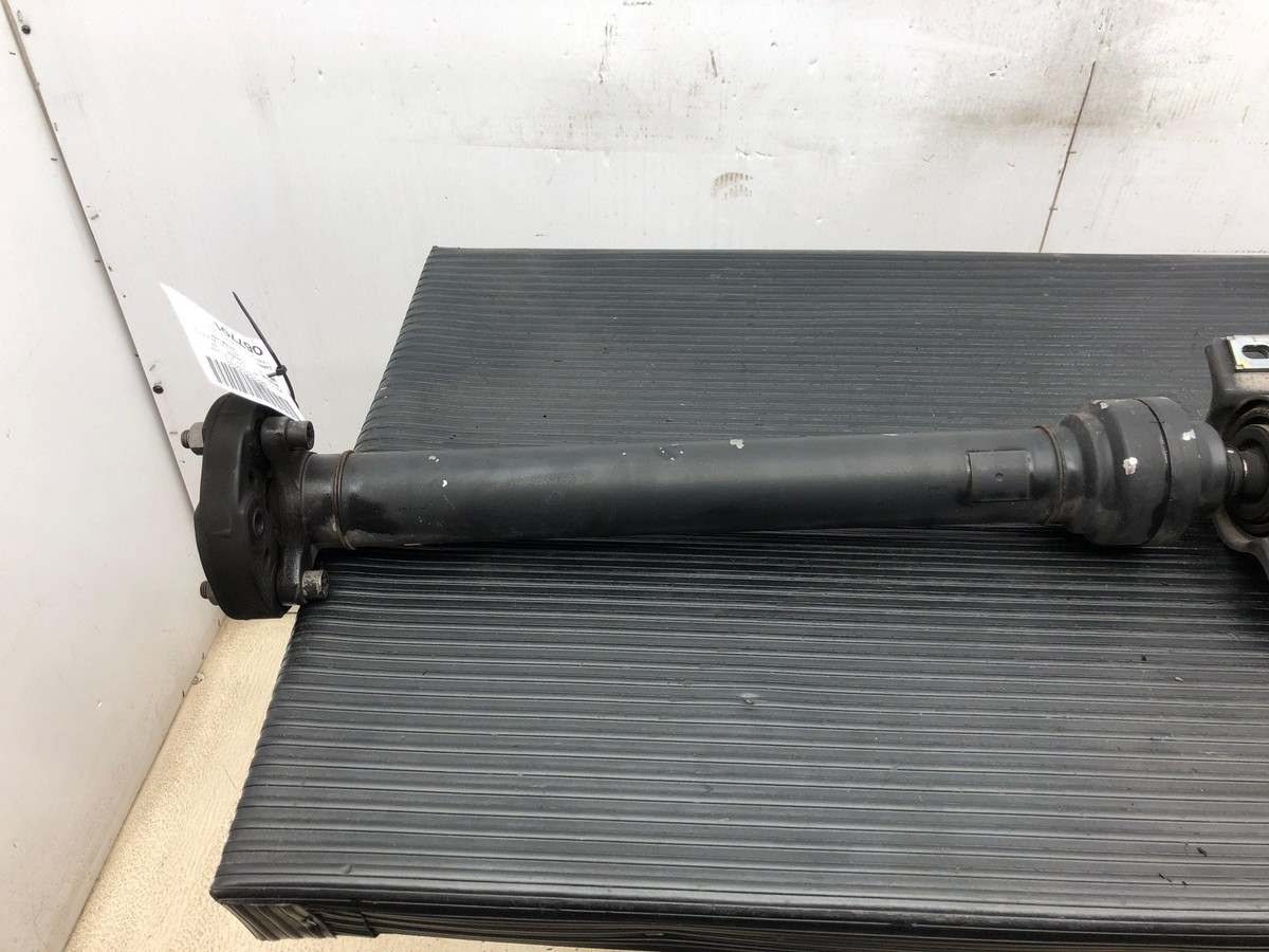 2012 - 2015 MERCEDES ML 63 AMG OEM 5.5L REAR DRIVE SHAFT PROPELLER 