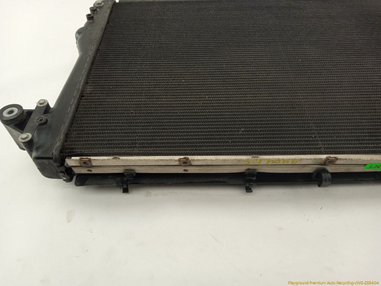 Maserati Quattroporte M139 Engine Cooling Radiator 4.2L V8 8 Cyl Fits 2005-2008