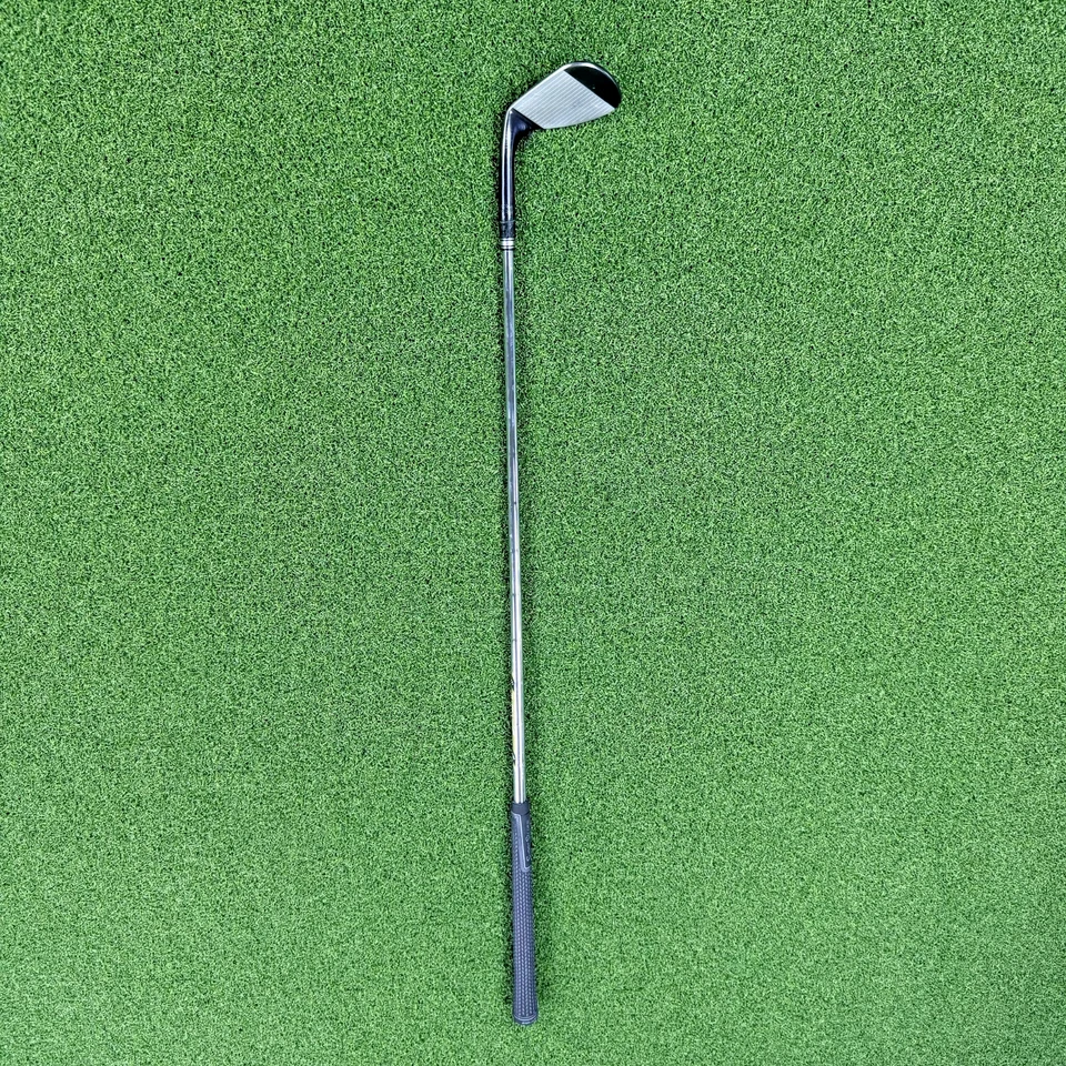 Callaway Opus Platinum 60° Wedge RH 8° Z Grind Dynamic Gold Tour Issue Spinner - Image 4 of 4