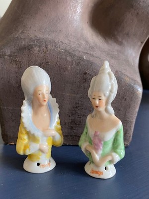 2 x Porzellan HALF DOLL'S PIN CUSION HANDBEMALT 6,5cm AUSLAND DEUTSCH