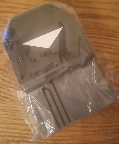 Stampin Up ! BANNER TRIPLE PUNCH Cuts 1”, 1.5”, & 2” *RETIRED* New In Package!