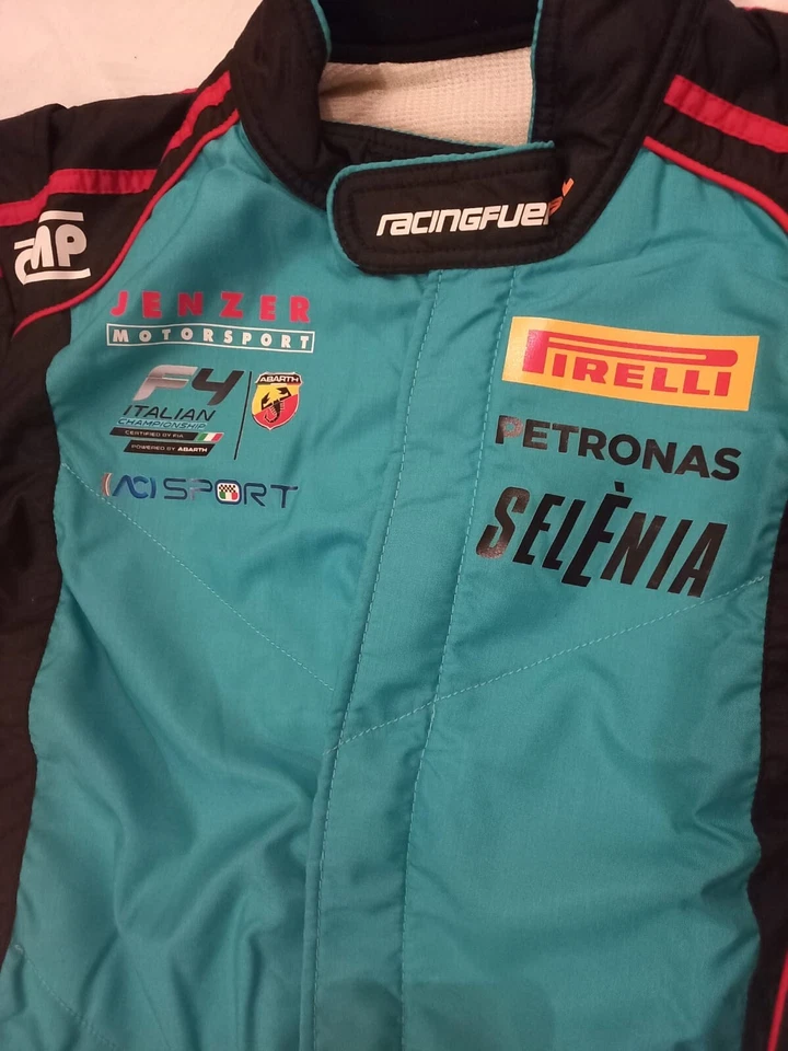 TUTA IGNIFUGA TOP CIANO TG 52 OMP ONE-S IA01853 OMOL FIA 8856-2000 SCAD 2028 - Imagen 3 de 4