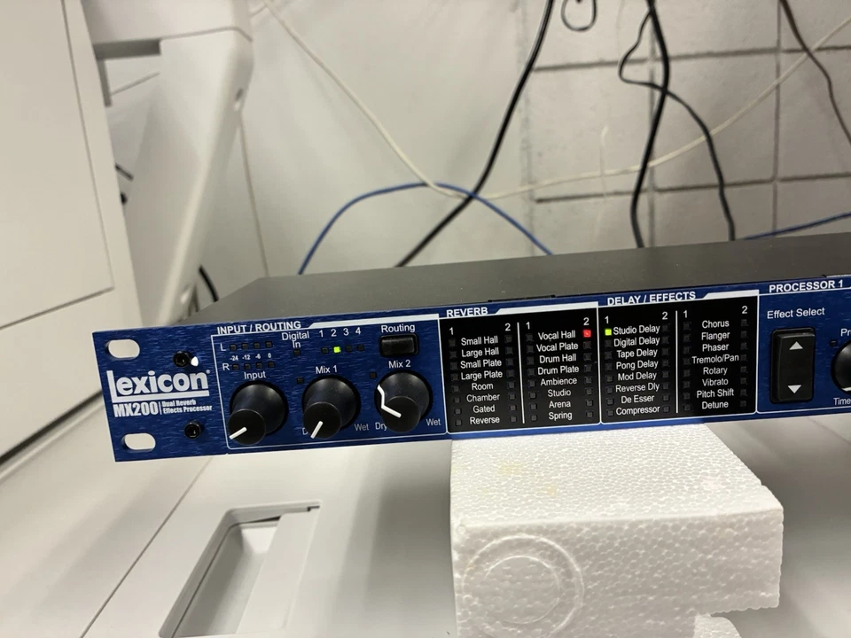 Lexicon MX200 processador de efeitos de ressonância dupla unidade de efeitos múltiplos com fonte de alimentação - Imagem 3 de 4