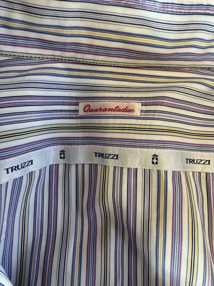 Camisa Truzzi Milano masculina feita à mão na Itália colarinho espalhado com várias listras tamanho 16 - Imagem 3 de 4