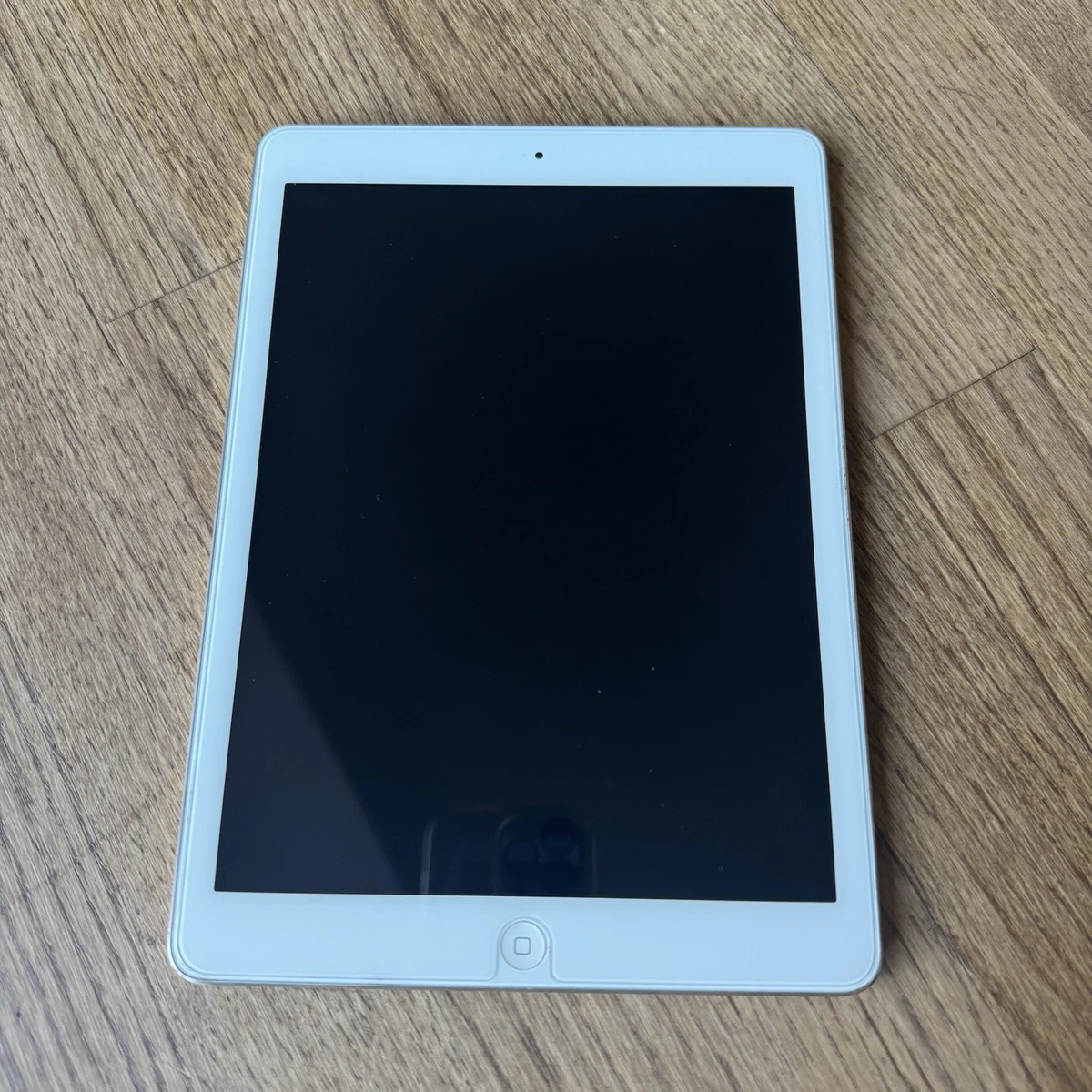 iPadAir 1世代 Apple iPad Air 1st Gen (Wi-Fi, 32GB, Space Gray) - Model A1474