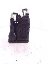 17 18 19 20 Chevrolet Tahoe Fuel Vapor Canister 84106550