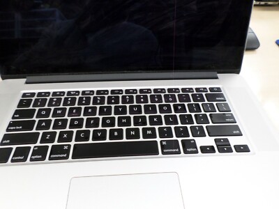 Apple MacBook Pro 15-Inch Retina (Late 2013) – i7, 16GB RAM, 512GB