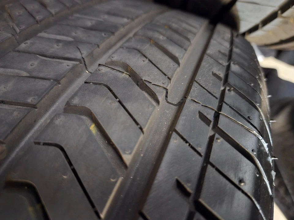 1 Original Finish 20" Lexus GX550 OEM Wheel Black Rim 265/55/20 Tire /$685-obo - Image 4 of 4