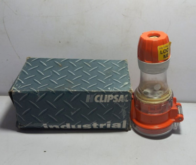 Clipsal 56CSC320 Extension Socket / Single Phase, 3 Pin / 20A 250V