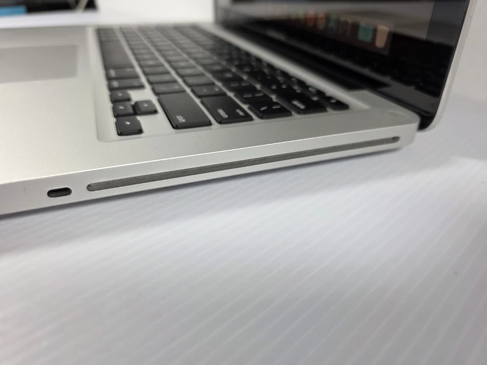 PORTATIL APPLE MacBook Pro 13" Mid 2012 i5 2.5GHz 8GB Ram 256GB SSD Foto 4 de 4