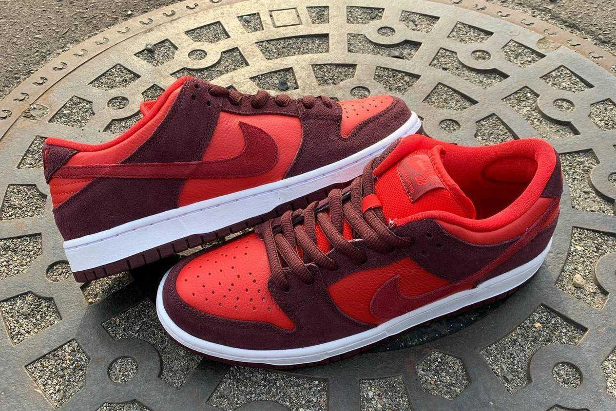Nike SB Dunk Low