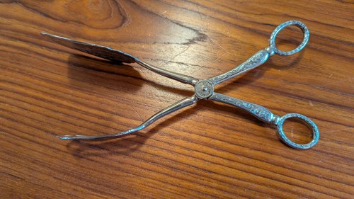 Silver dessert servers and sugar set - Picture 8 of 8