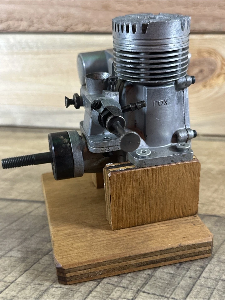 Fox .40 40 RC Remote Control Nitro Model Airplane Engine Good Compression! - Image 3 of 4