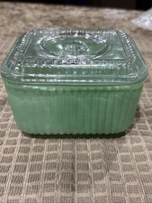 Vintage Jeanette Green Ribbed Glass Refrigerator Dish w/Clear Lid
