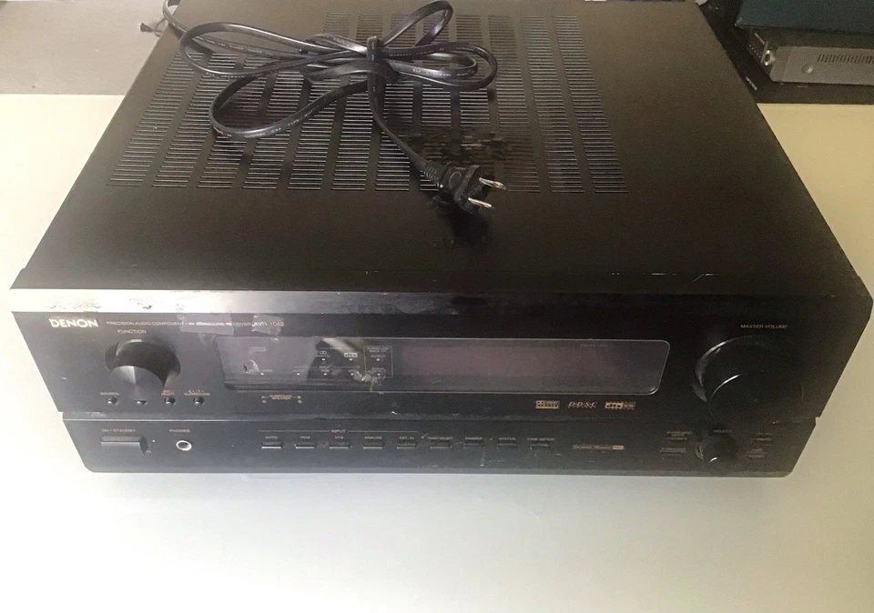 Denon AVR-3802 Stereo Tuner Digital Precision Audio Surround Sound Receiver - Image 4 of 4