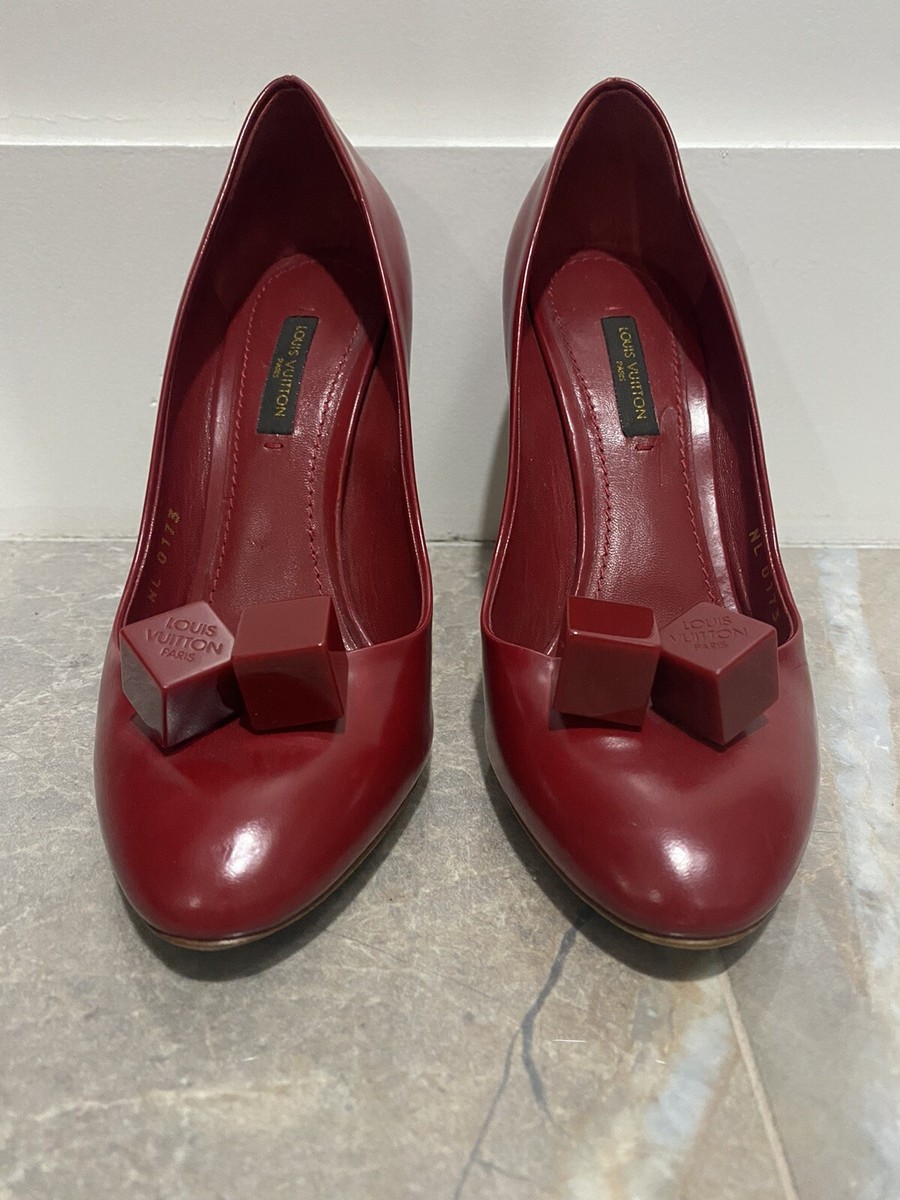 Louis Vuitton Women's Red LEATHER POINTED TOE CUBE PUMPS SIZE 37