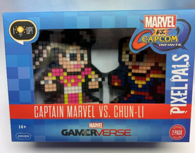 Pixel Pals Marvel Vs. Capcom Captain Marvel Vs. Chun-Li Light Up Display 2 Pack
