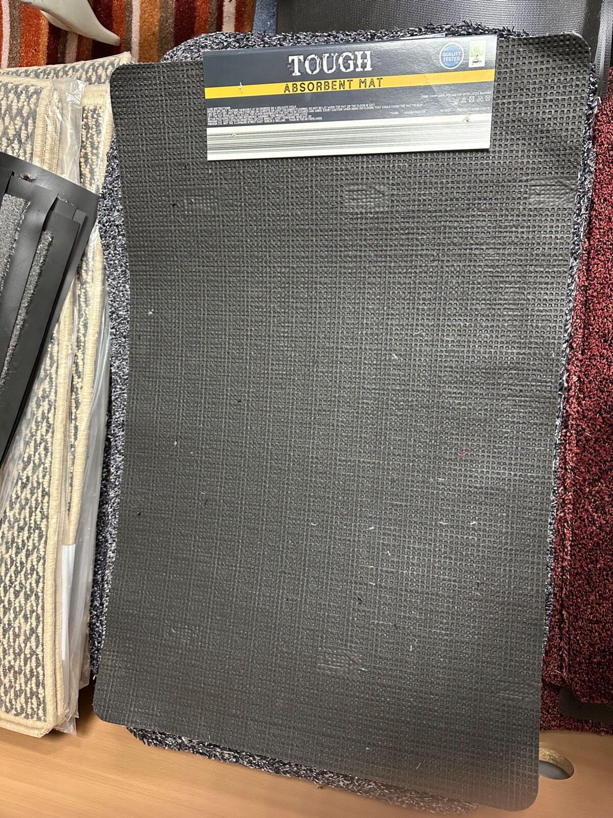 2 X TOUGH MICROFIBRE DIRT TRAPPER WASHABLE DOOR MAT PET DOG BED CAR