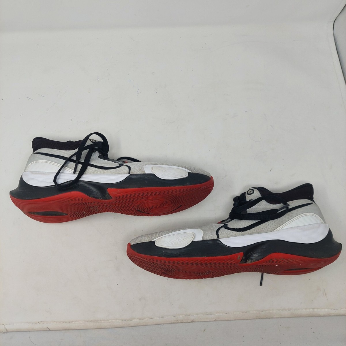 Nike Renew Elevate 3 White Black Mesh High Top Sneakers  display picture 3