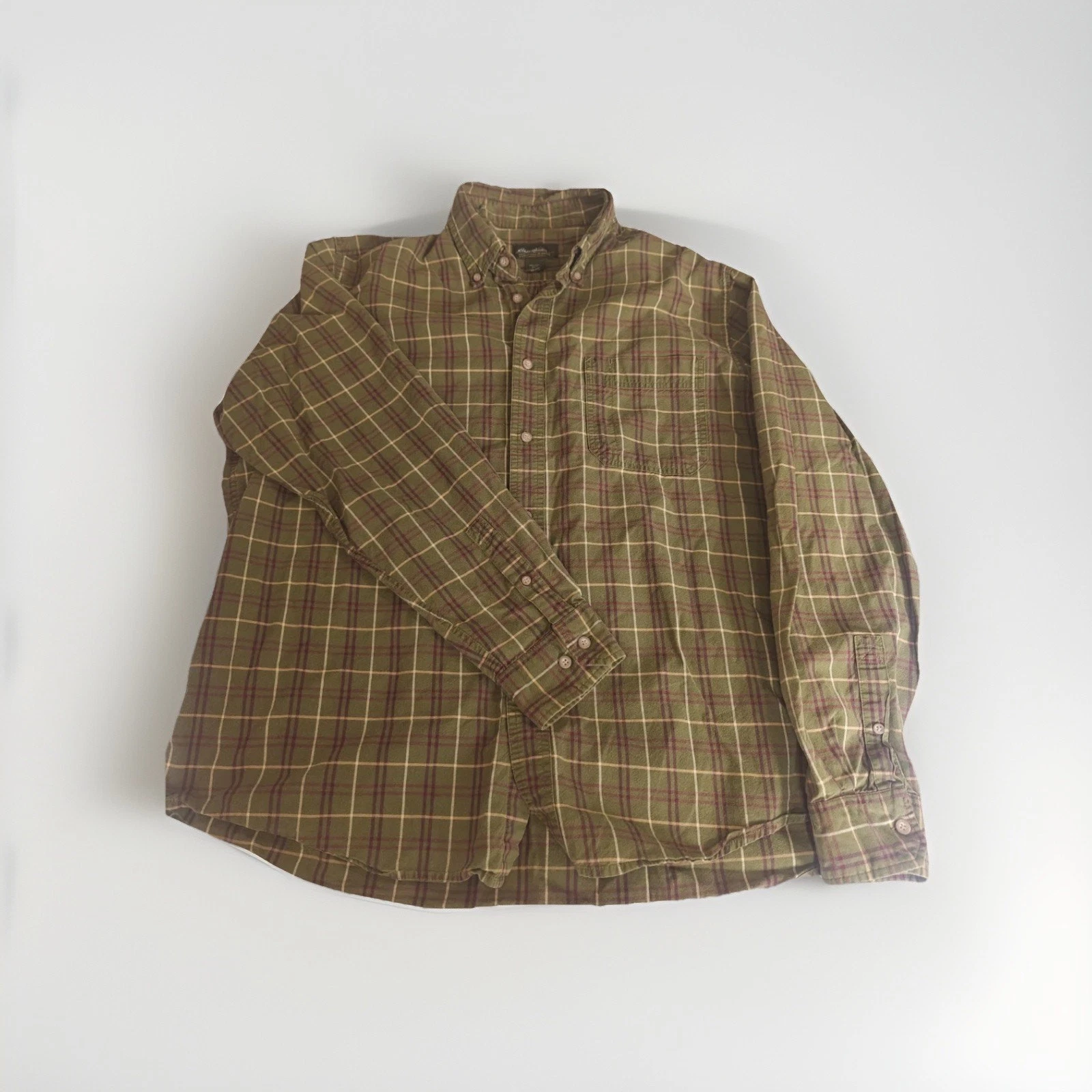 Eddie Bauer Men’s XL Plaid Button Down Shirt Green Cotton Long Sleeve Outdoor