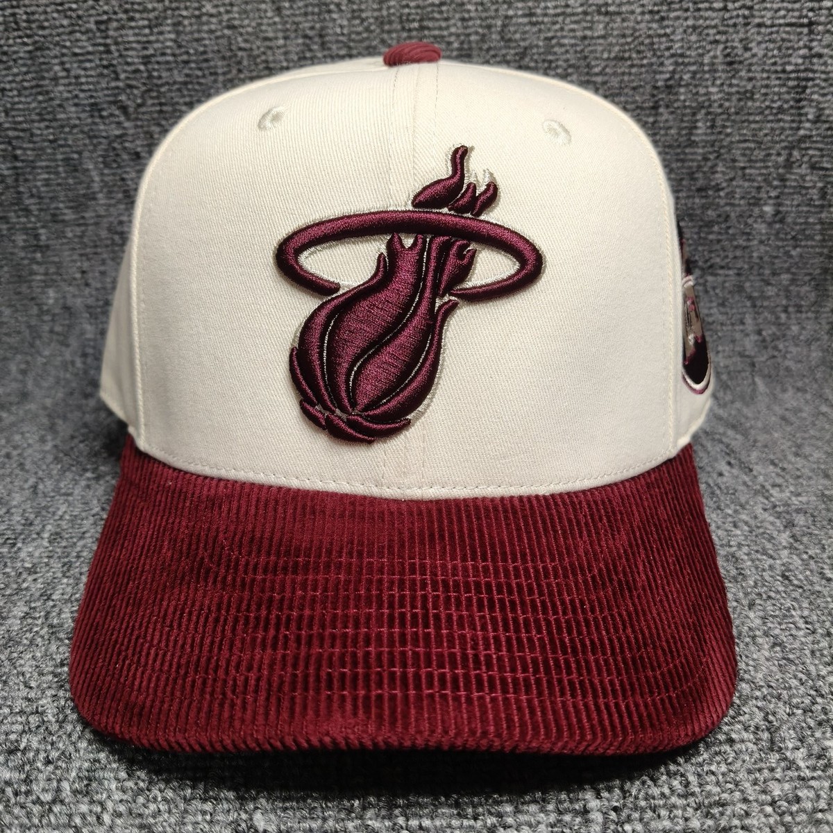Mitchell & Ness Miami Heat NBA 25th Anniversary Snapback Hat White Burgundy