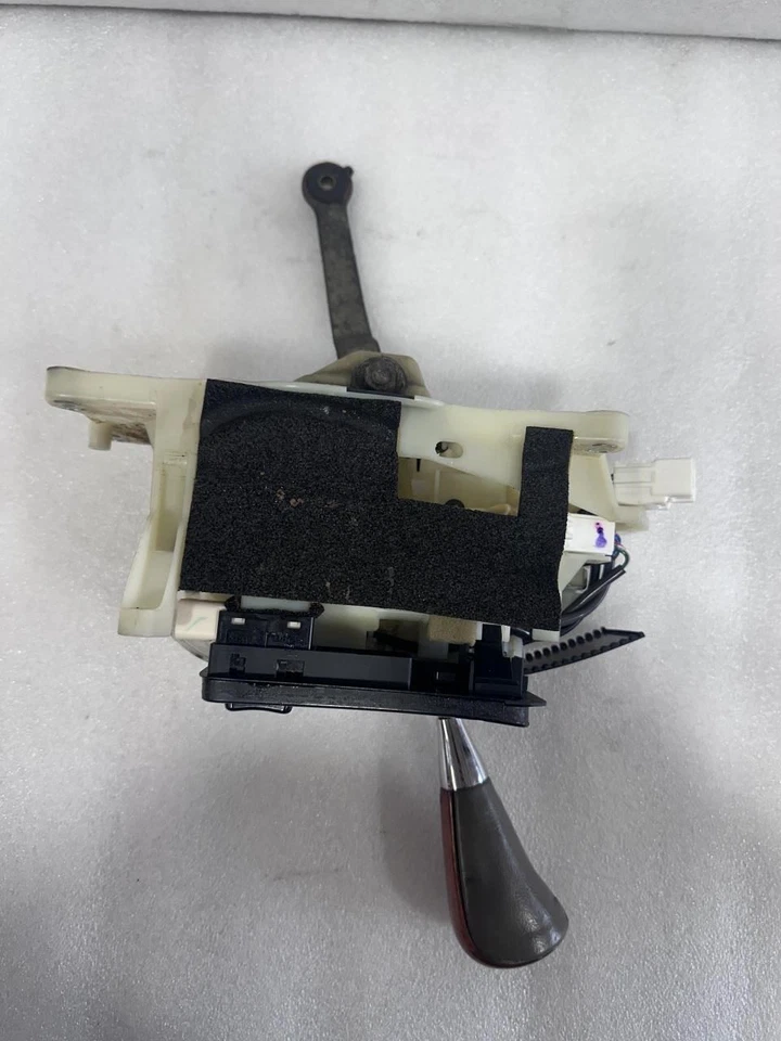 1998 1999 2000 LEXUS LS400 FLOOR GEAR SHIFTER WITH WOOD KNOB BEIGE LF03 - Image 2 of 4