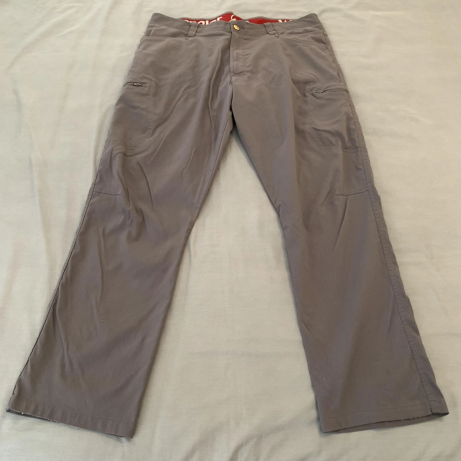 Wrangler Cargo Pants Mens 38x32 Gray Nylon Stretch Hiking Outdoor Travel Casual