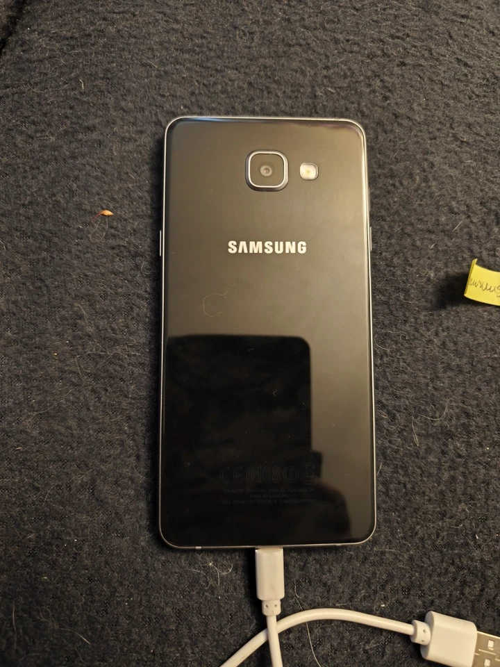 Samsung Galaxy A 5, Foto 2 von 3
