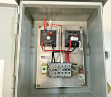 Crouse-Hinds 2-Circuit Lighting Flasher-Airport Lighting Prudcts -TLC-70008 -NEW