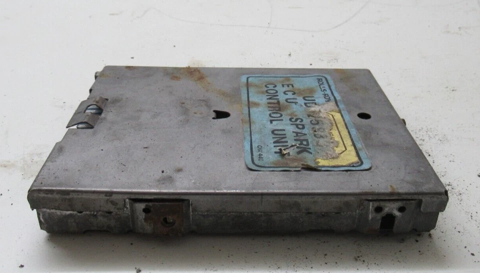 BENTLEY MULSANNE TURBO 1985 SPARK CONTROL UNIT UD25833 - Image 2 of 4