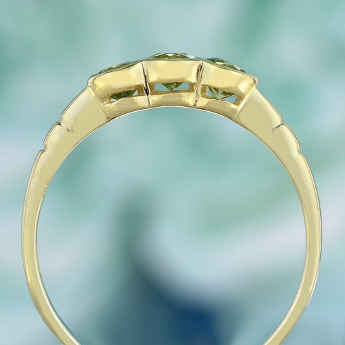 9K Yellow Gold Natural Peridot Vintage Style Three Stone Ring - Picture 5 of 8