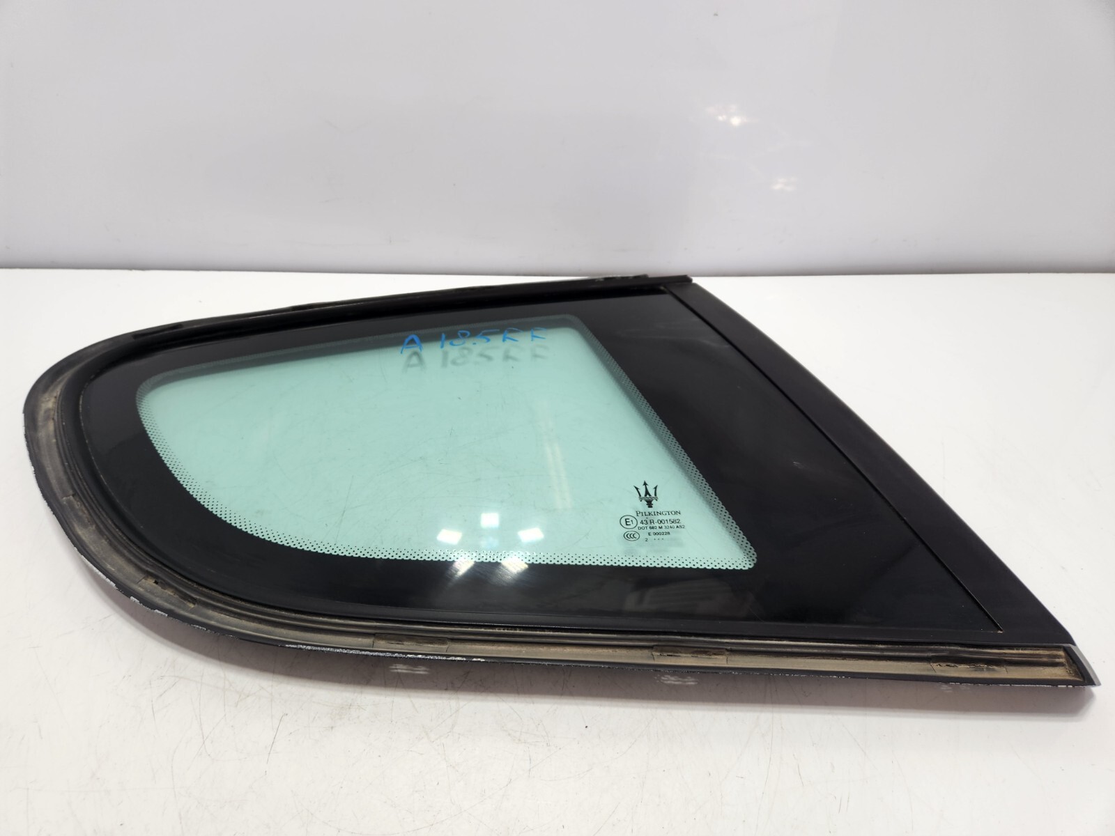 ✅08-19 OEM Maserati GT M145 Coupe Rear Right Passenger Side Window Quarter Glass