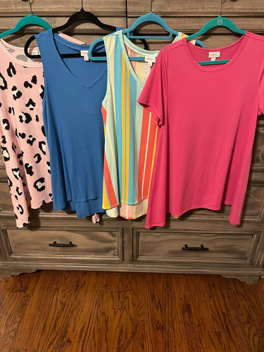 Lot of 4 medium Women's Lularoe items (Melissas & Kristins)