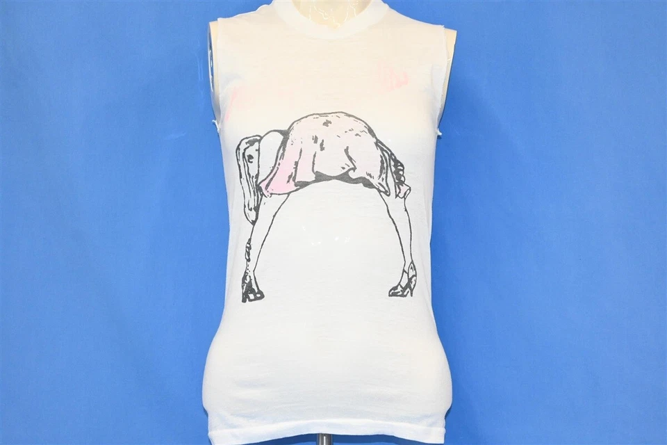 Camiseta vintage años 80 NEW YORK DOLLS PUNK BAND SIN MANGAS RECORTADA DESCOLORIDA MUJER XS Foto 2 de 4