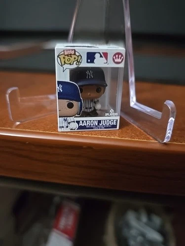 2026 Topps Series 1 Baseball Aaron Judge Super Box Funko Bitty Pop!