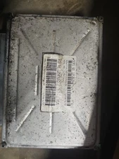 2004 Chevrolet Suburban 1500 12583660 Engine Control Module Unit Ecm I74 011