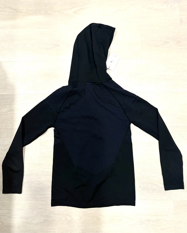 Sudadera con Capucha Gymshark Onyx V3 OG 1/4 Cremallera Imperial Negra Talla Mediana Foto 2 de 4