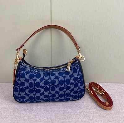 バッグ Coach Mega Signature Denim hand Bag Coach Mega Signature Denim hand Bag
